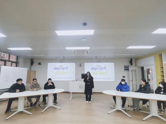 c33d7ecb44cc9852529a7c65e285a20